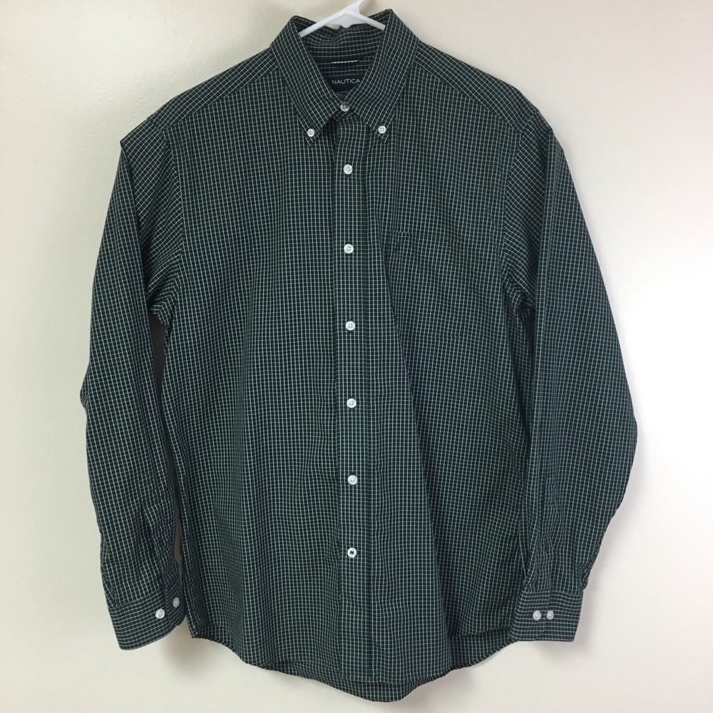 Náutica men’s shirt sizes M
